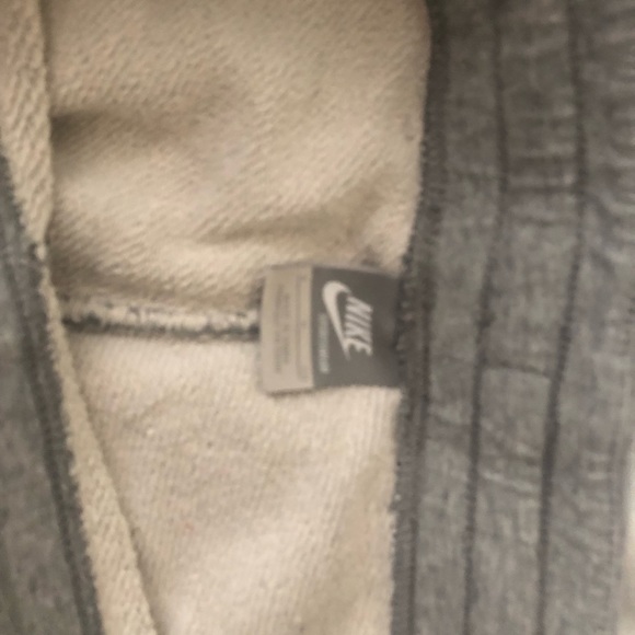 NIKE grey sweatpants - Picture 3 of 4